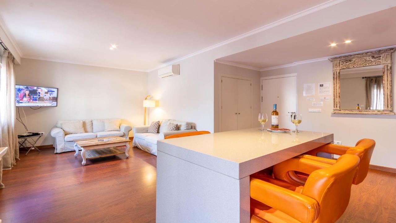 Apartamento Arenal - 3 Habitaciones Севиля Екстериор снимка