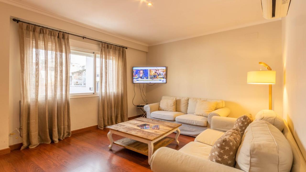 Apartamento Arenal - 3 Habitaciones Севиля Екстериор снимка