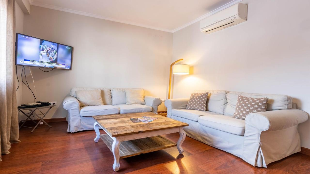 Apartamento Arenal - 3 Habitaciones Севиля Екстериор снимка